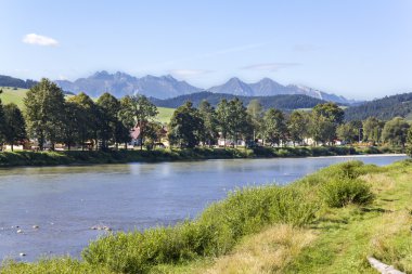 Tatra Dağları ve nehir Dunajec, Polonya