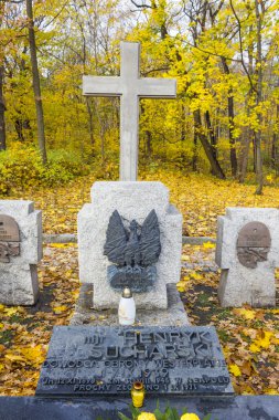 Binbaşı Henryk Sucharski Westerplatte, Polonya üzerinde mezarı