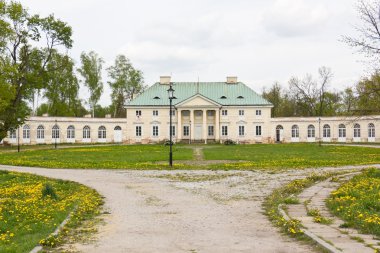 Klasik Sarayı Bialaczow, Polonya
