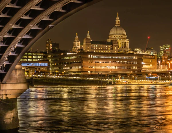 Londra Notte Vicino Paul — Foto Stock
