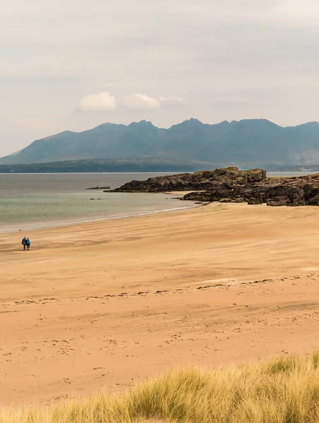 Wyspa Skye Widziana Plaży Wyspie Rum — Zdjęcie stockowe