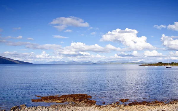 Westelijke Hooglanden Van Schotland Gezien Vanaf Het Eiland Mull — Stockfoto