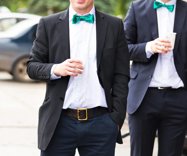 Men in evening suit with champagne glasses — 스톡 사진