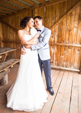 sarılma ve öpüşme Düğün çifti