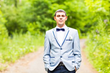 şık lüks genç sevimli açık havada damat