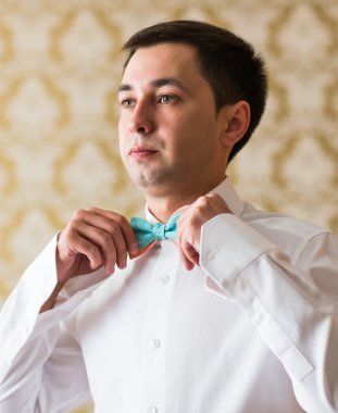 Damat Düğün için hazırlamak