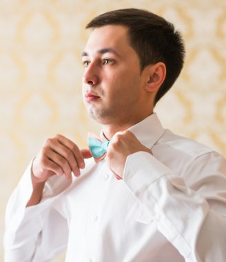 Damat Düğün için hazırlar