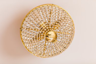 güzel kristal bir avize sarkacak Close-Up