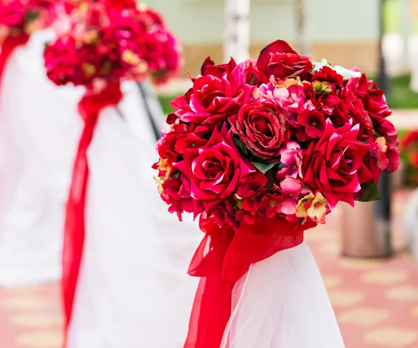Hermosa ceremonia de boda de flores decoración —  Fotos de Stock