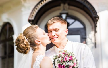 Gelin ve damat düğün gününde