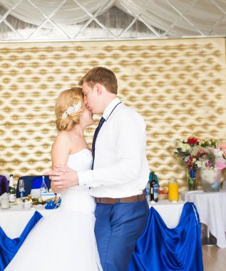 Gelin ve Damat Düğün dansı