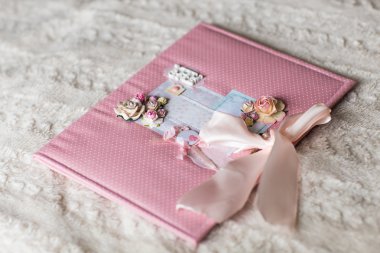 El yapımı klasör yakın çekim