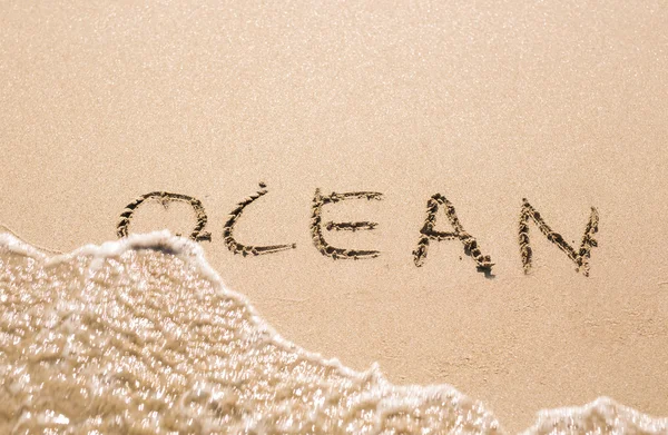 Palavra OCEAN na areia — Fotografia de Stock