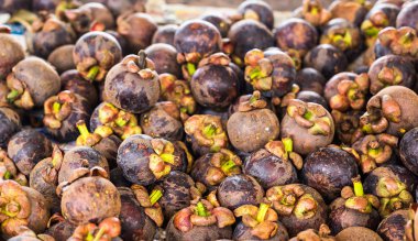 Taze mangosteen açık bir Market Satılık.
