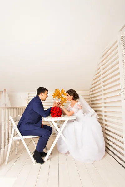 Bruid en bruidegom bruidspaar — Stockfoto