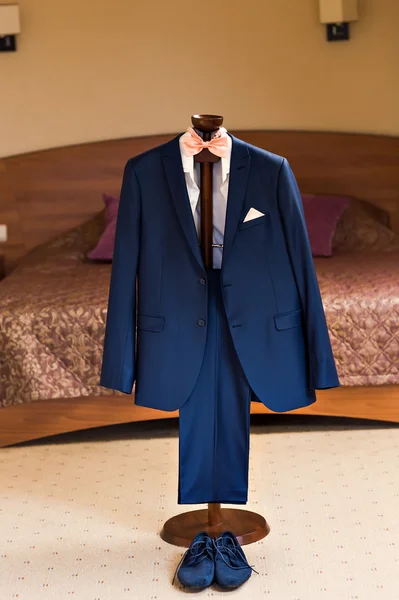 Elegant mens suit — Stock Photo, Image