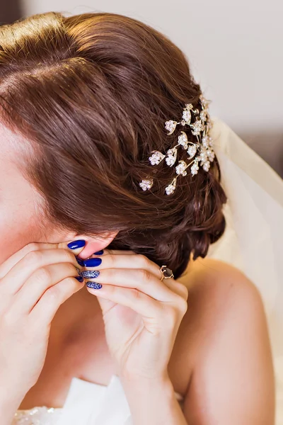 Brides earrings — Stock Photo, Image