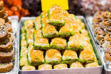 Istanbul'da bir pazar olarak baklava
