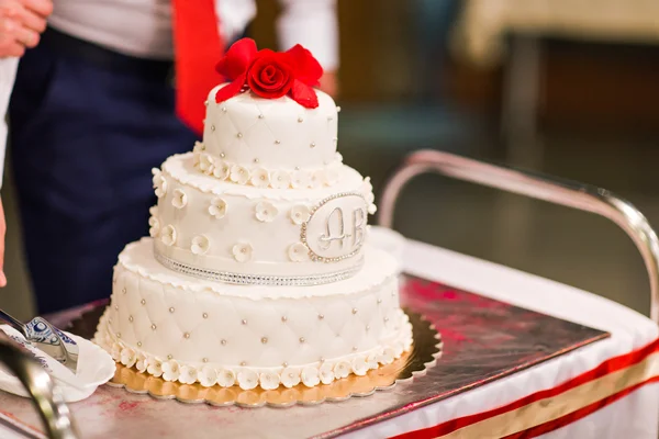 Bílé svatební dort — Stock fotografie