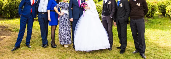 Grupo familiar en la boda — Foto de Stock