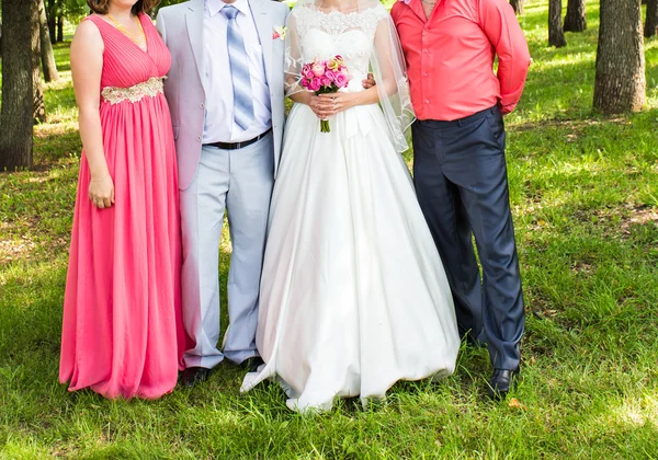 Bräutigam und Brautjungfer — Stockfoto
