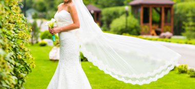  uzun duvak uçan ile gelin