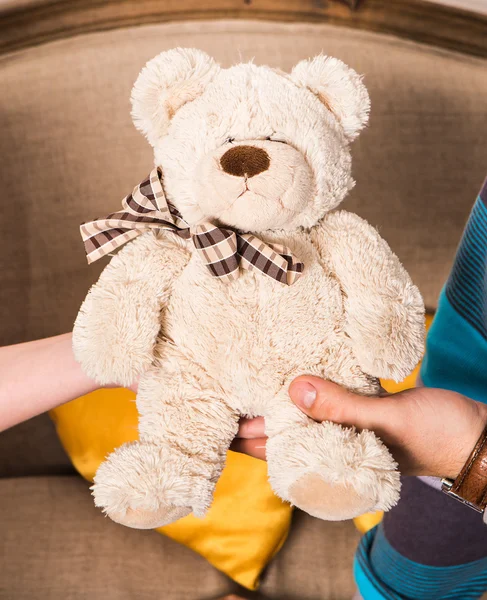 Oyuncak ayı beyaz renk 