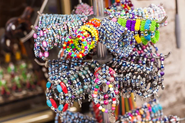 Bracelets at the bazar of Istanbul — Stock Photo, Image