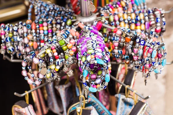 Bracelets at the bazar of Istanbul — Stock Photo, Image