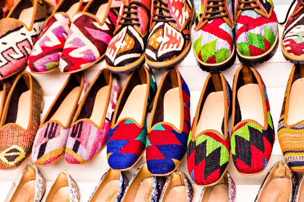 Zapatos tradicionales turcos —  Fotos de Stock