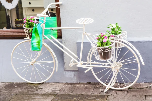 fiori vintage immagini bicicletta e finestre