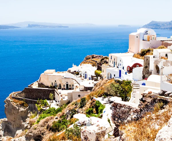 希腊圣托里尼岛上的Oia村的白色建筑 — 图库照片