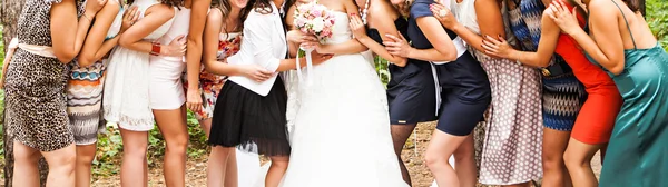 Zblízka nevěsta a družičky — Stock fotografie