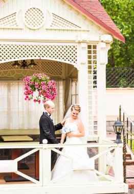 Gelin ve damat çardak