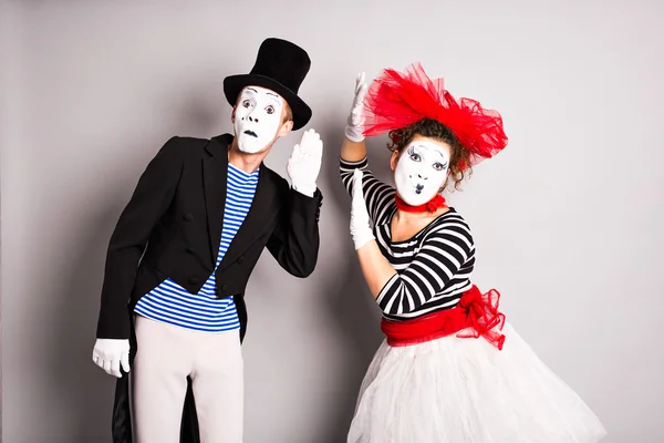 Street artists performing, Two mimes man and  woman in april fools day — Stock Photo, Image