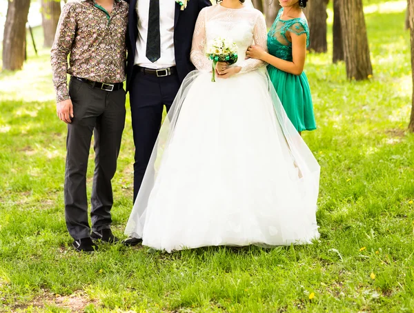 Brautjungfern auf einer Hochzeit — Stockfoto