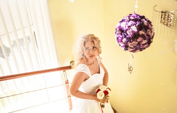Svatba. krásná nevěsta — Stock fotografie