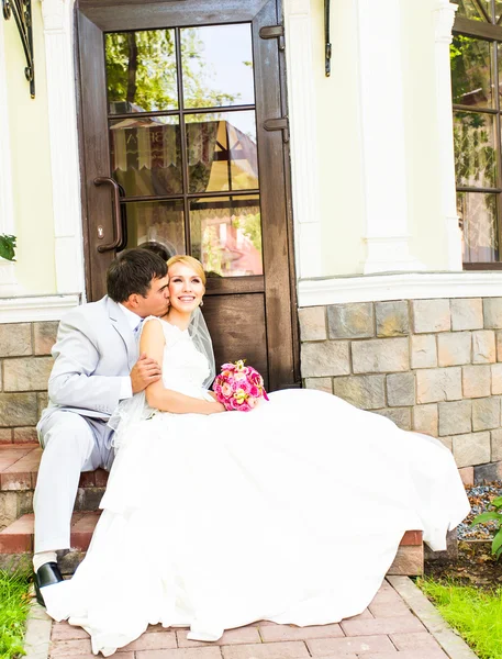 Hochzeitstag für Braut und Bräutigam — Stockfoto