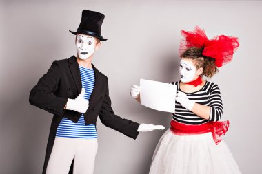 Reklam, Nisan Fools Day kavramı için işaretli bir iki saniye