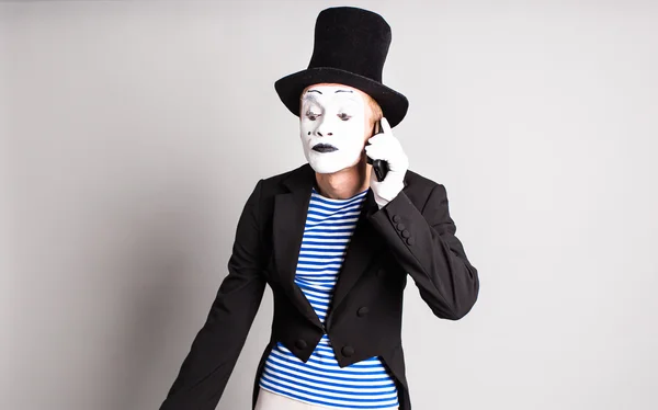 スマート フォンで mime します。エイプリル ・ フール 4 月の概念. — ストック写真