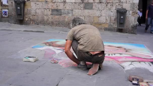 Artista de rua em Siena — Vídeo de Stock