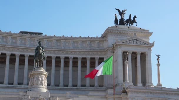 Victor Emmanuel Monument in Rome — Stock Video