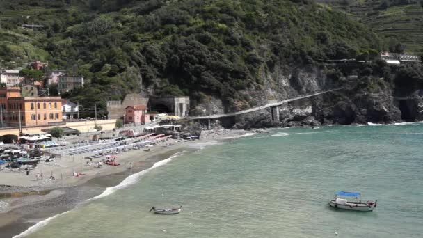 Escenas costeras de Monterosso — Vídeos de Stock