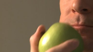 Beyaz erkek 30'lu 7 17 duyu