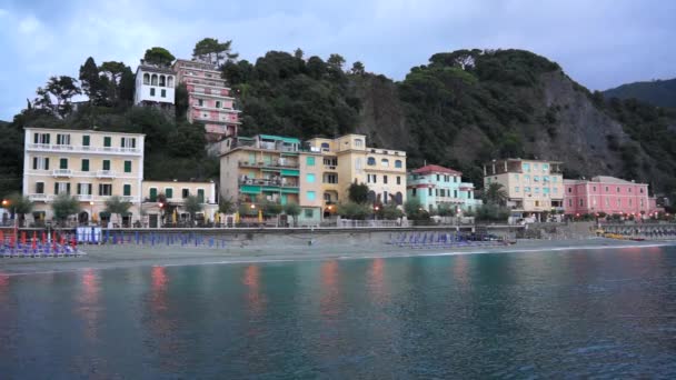 Przybrzeżnych sceny Monterosso al Mare — Wideo stockowe