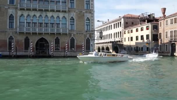 イタリアのヴェネツィアの街の景色 — ストック動画