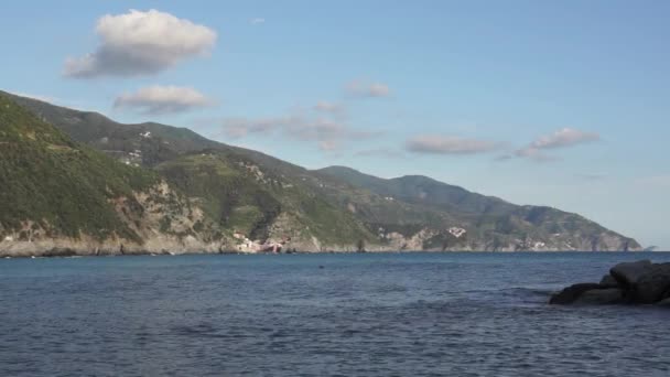 Scene costiere di Monterosso — Video Stock