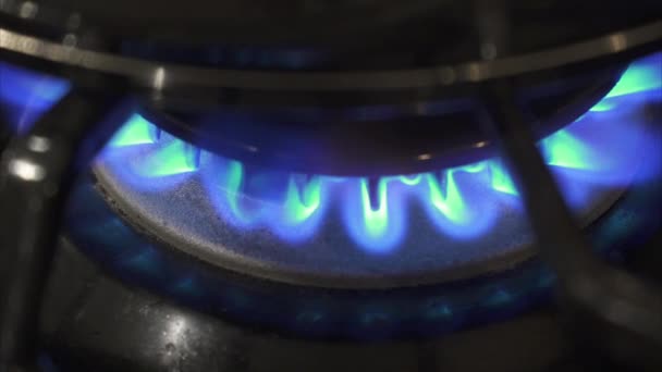 Cuisinière à gaz brûle — Video