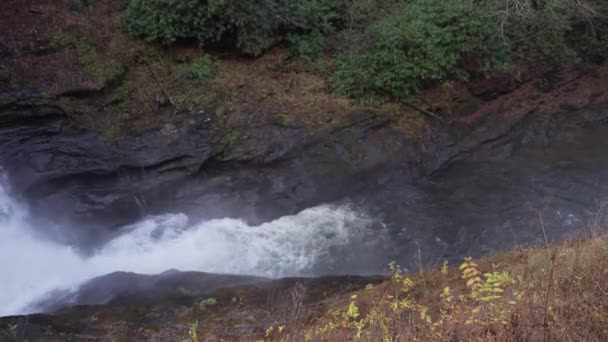 Uitzicht op de prachtige Dry Falls — Stockvideo