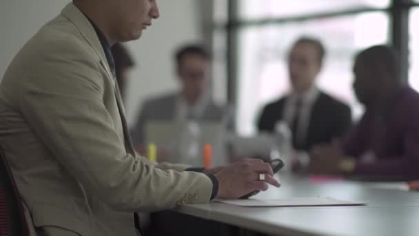 Uma cena de uma reunião de negócios — Vídeo de Stock